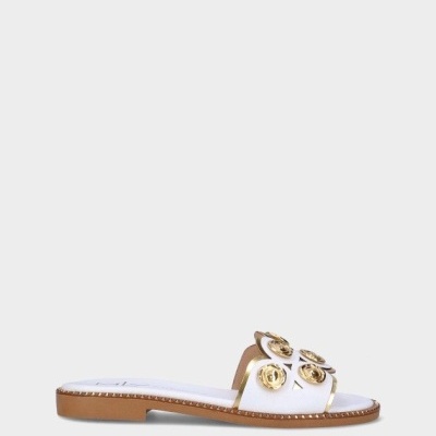 https://www.anajosapataria.com/product/chinelos-mlv-chris-10-white