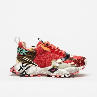 https://www.anajosapataria.com/product/sapatilhas-exe-134-209-red
