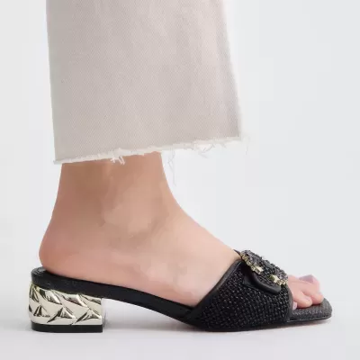 https://www.anajosapataria.com/product/sandalias-exe-katy-410-black