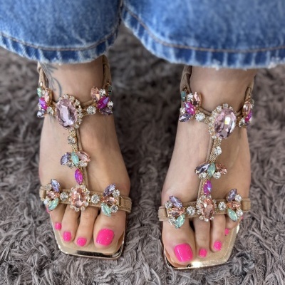 https://www.anajosapataria.com/product/sandalias-alma-en-pena-v263281-taupe