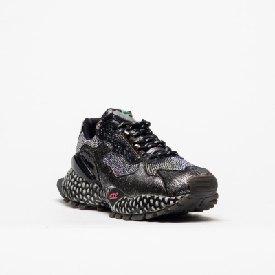 https://www.anajosapataria.com/product/sapatilhas-exe-928-12-black-purple