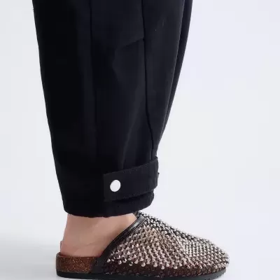 https://www.anajosapataria.com/product/sandalias-exe-yb25c58-1-black