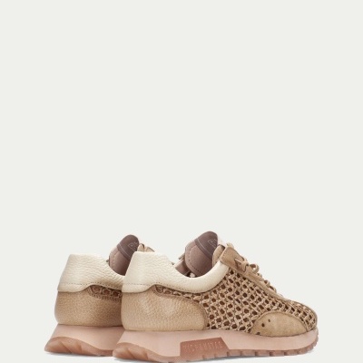 Sapatilhas bege e castanho com malha e sola de borracha