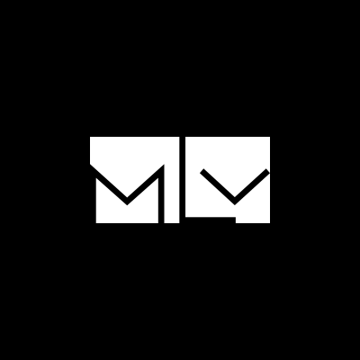Logotipo preto minimalista com as letras MK