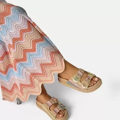https://www.anajosapataria.com/product/chinelos-alma-en-pena-v267502-mult