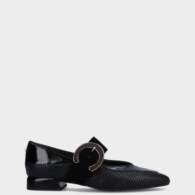 https://www.anajosapataria.com/product/sapato-mlv-lea-127-black