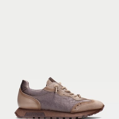 https://www.anajosapataria.com/product/sapatilha-hispanitas-velour-i26-taupe