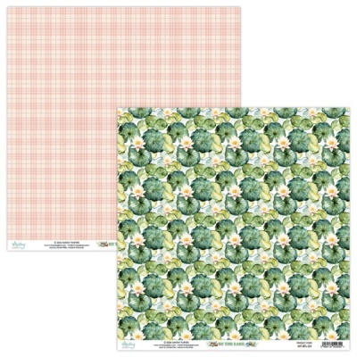 Papel decorativo para scrapbooking com padrões xadrez rosa e folhas verdes com flores brancas