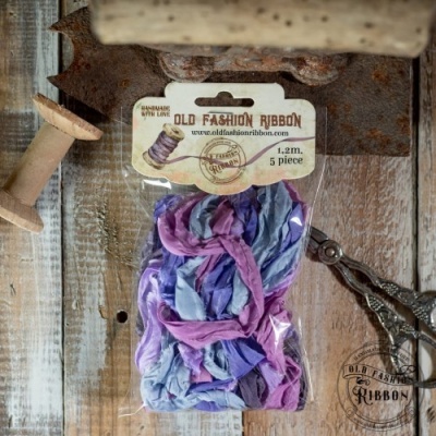 Pacote de fitas coloridas Old Fashion Ribbon em madeira rústica com ferramentas