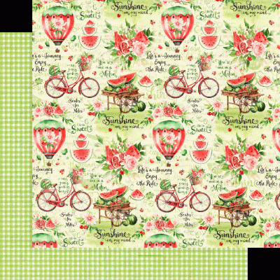 Tecido com padrão de bicicletas vermelhas, melancias, flores e texto em inglês, fundo creme e padrão xadrez verde na parte inferior.