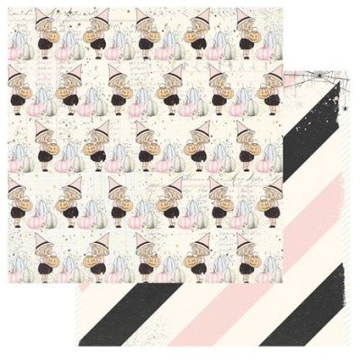 Papel de scrapbook com padrão de crianças e abóboras em tons pastel de um lado e listras diagonais preto, rosa e branco do outro lado