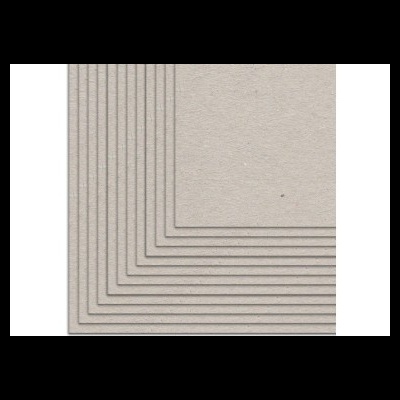 Folhas de cartão cinza claro com textura fina empilhadas em camadas