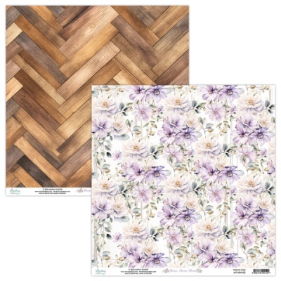 Papel para scrapbook com padrão madeira espinha de peixe de um lado e flores lilás e brancas do outro.