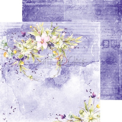 Papel decorativo scrapbooking lilás com flores e texto parcial