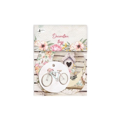 Etiquetas decorativas com bicicleta e casinha de passarinho em fundo madeira e flores.