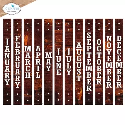 Conjunto de réguas de madeira com meses do ano em inglês, texto branco sobre fundo castanho texturizado.