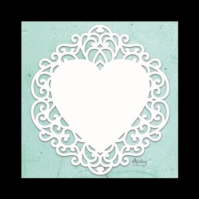 Elemento decorativo em forma de coração branco com padrão ornamental