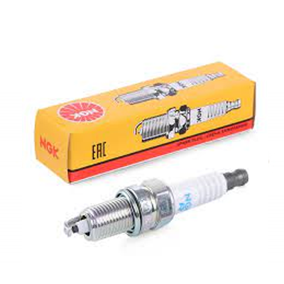 VELAS NGK Vela de ignição automóvel ao lado da caixa amarela com texto NGK