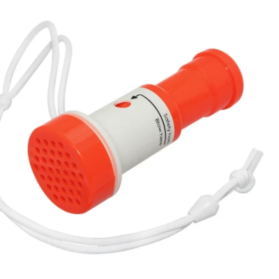 Apito de segurança laranja e branco com cordão branco