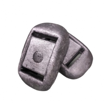 Dois pesos metálicos cinzentos sobre fundo branco