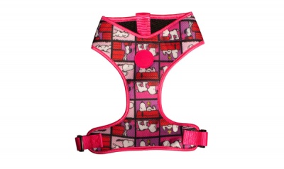 Peitoral para cão rosa e vermelho com padrão de Snoopy