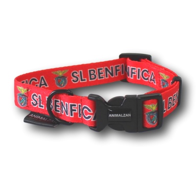 Coleira vermelha para animais com texto SL BENFICA e emblema