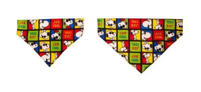 Bandana colorida para cão com desenhos de Snoopy e texto JOE COOL