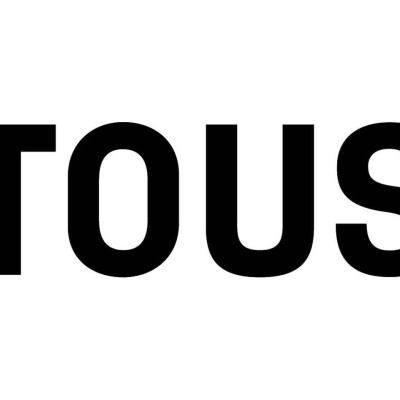 Logótipo da marca TOUS em preto