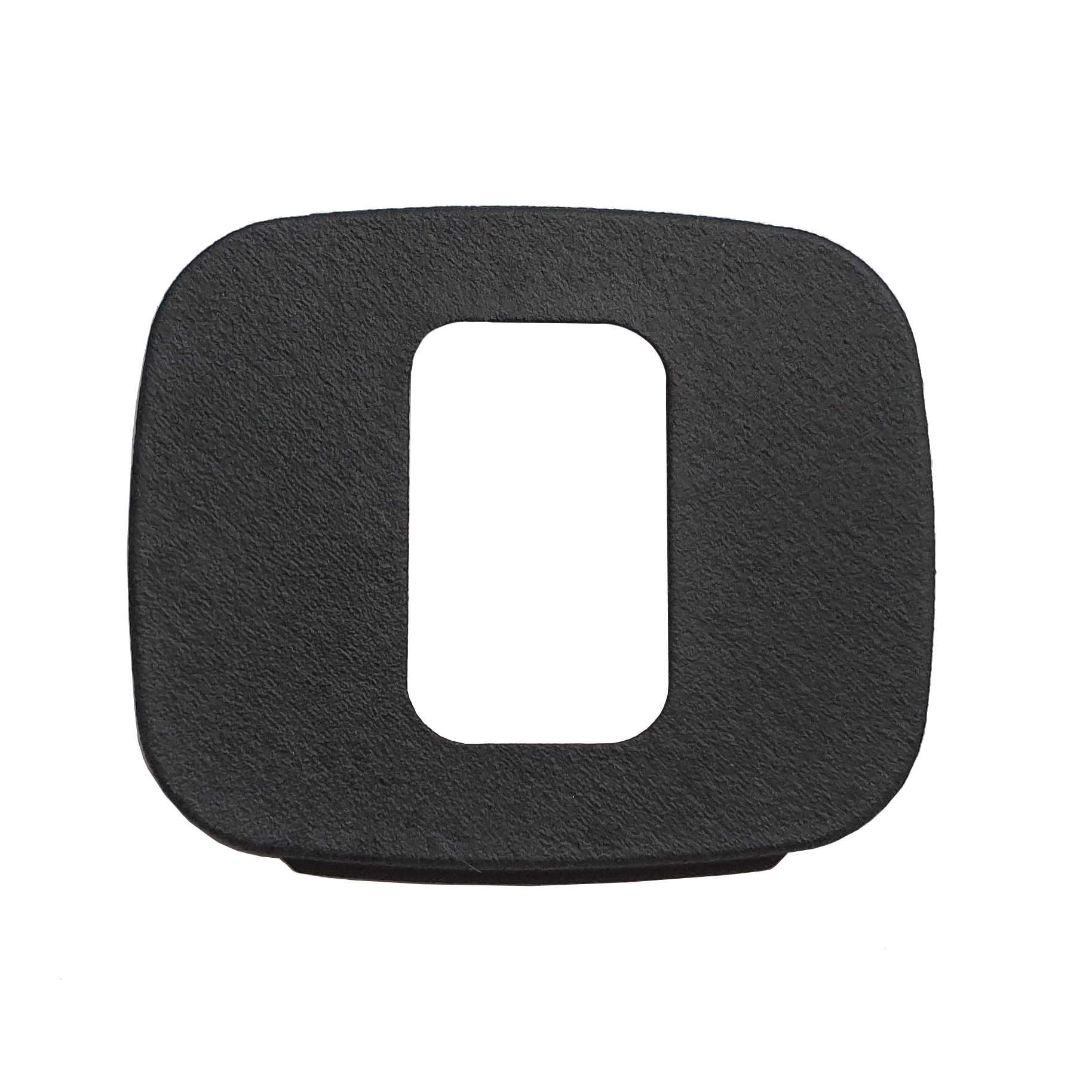 Peça quadrada preta com abertura retangular central