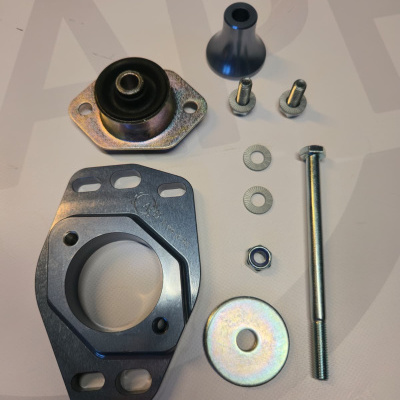 Reinforced&#x20;Engine&#x20;and&#x20;Gearbox&#x20;Mounts&#x20;Kit&#x20;Alfa&#x20;V6&#x20;FWD