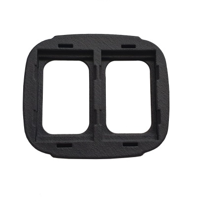 Moldura dupla preta em plástico com recortes