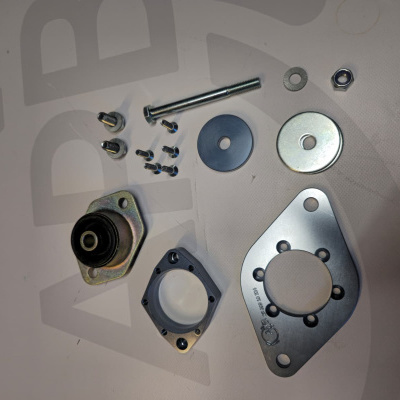 Reinforced&#x20;Engine&#x20;and&#x20;Gearbox&#x20;Mounts&#x20;Kit&#x20;Alfa&#x20;V6&#x20;FWD