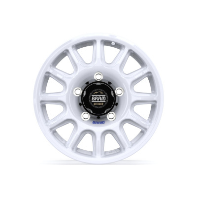 White alloy off-road wheel rim with BRAID OFFROAD logo and black center cap