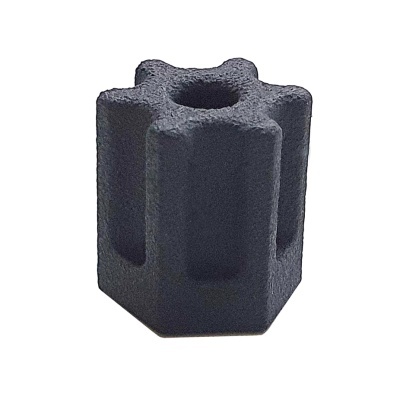 Suporte ou esponja de pedra preta com cavidade hexagonal