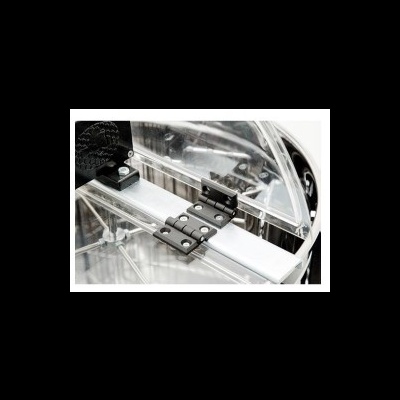 Dobradiça preta metálica montagem em alumínio prateado com fundo transparente curvo