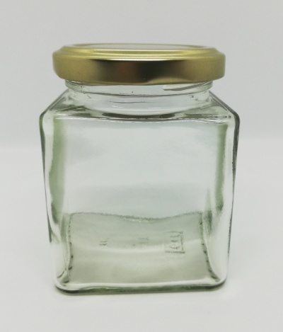 Frasco quadrado de vidro com tampa dourada