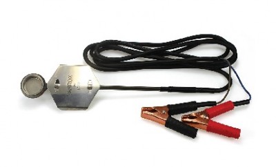 Sensor metálico com garras preta e vermelha e cabo preto