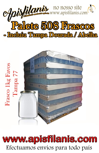 Palete grande de frascos de vidro com tampa dourada, com padrão de favo, protegido por plástico transparente.