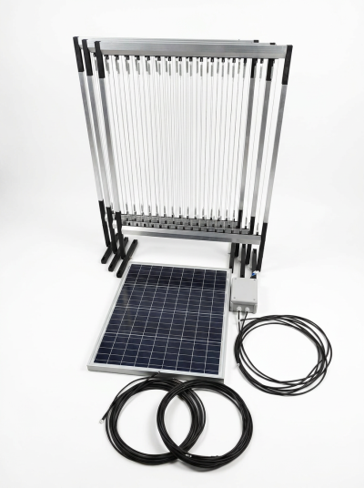Painel solar com cabos e estrutura metálica
