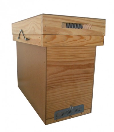 Colmeia de madeira para abelhas com tampa e ventilação metálica