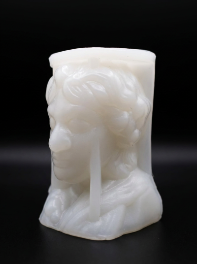 Molde branco translúcido de busto humano clássico