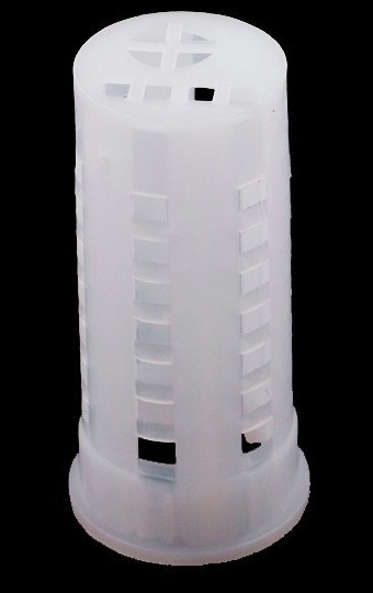 Dispositivo cilíndrico branco translúcido com aberturas retangulares