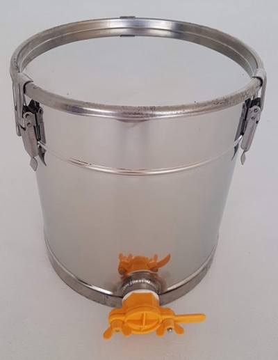 Recipiente metálico cilíndrico com torneira amarela