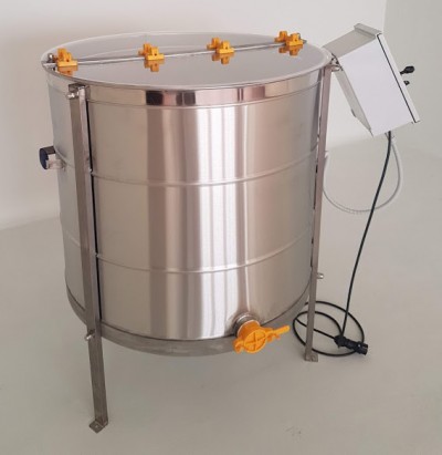 Melgueira em inox com tampa e fechos amarelos, torneira, estrutura metálica e unidade elétrica branca