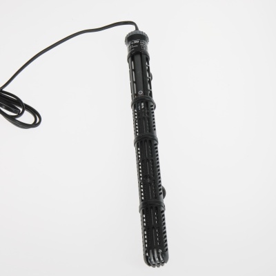 Resistência hidráulica de imersão preta com cabo e texto branco