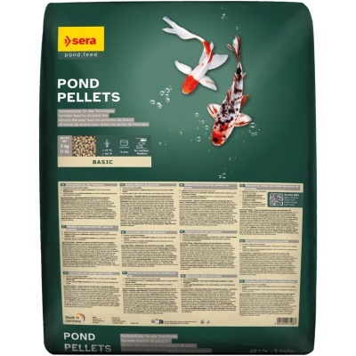 Saco verde de alimentação de peixes POND PELLETS com peixes coloridos na embalagem