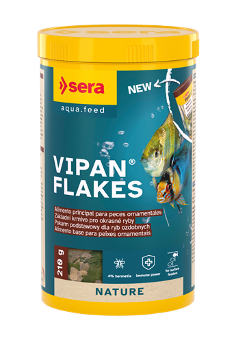 Embalagem de alimento para peixes Sera Vipan Flakes em amarelo e azul com peixes desenhados