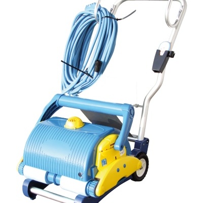 Robô aspirador de piscina azul e amarelo com cabo e estrutura metálica