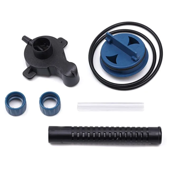 Conjunto de peças plásticas e borracha para equipamento sobre fundo branco