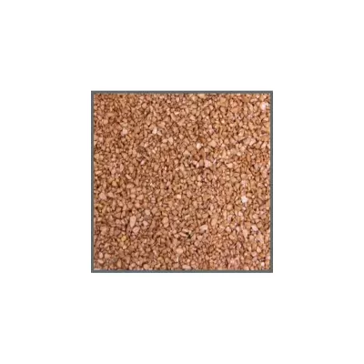 Grãos de trigo sarraceno castanho em textura granular